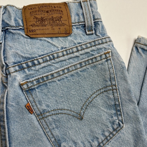 Vintage 1990s Levi’s Denim Jeans - Picture 2 of 10
